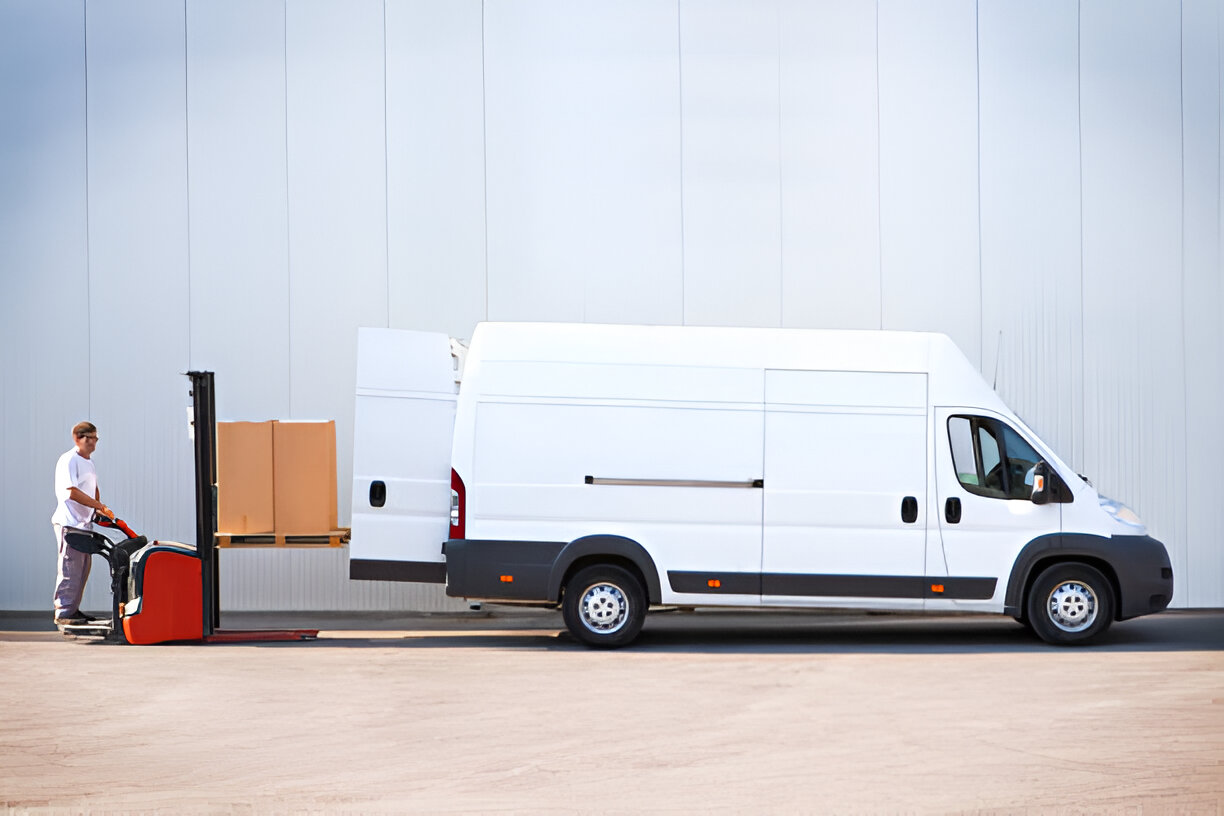 Why Smart Businesses Are Switching from Van buying to Van Leasing?
